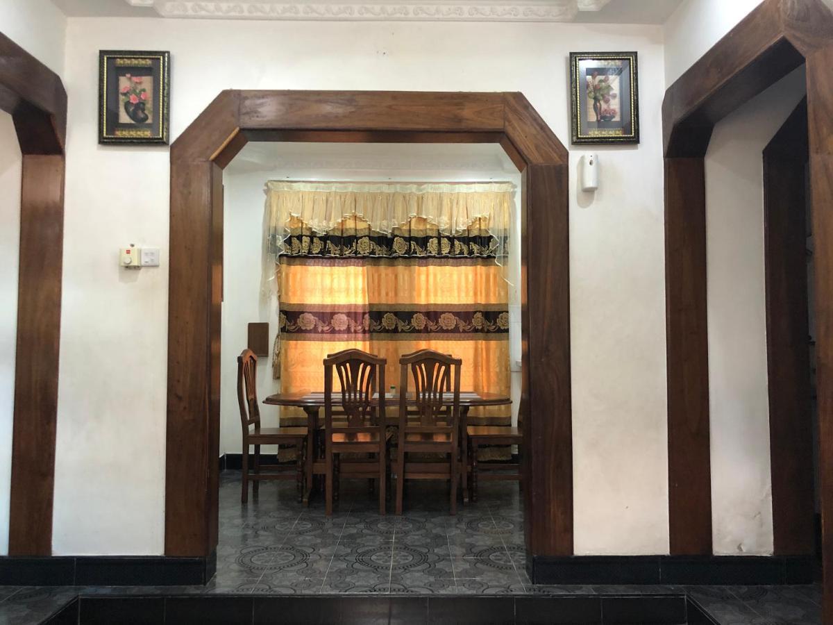 Appartamento Jambo Hideaway Dar es Salaam Esterno foto