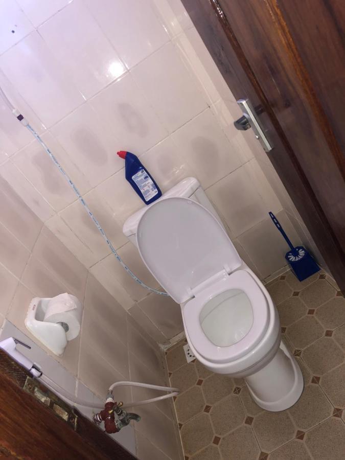 Appartamento Jambo Hideaway Dar es Salaam Esterno foto